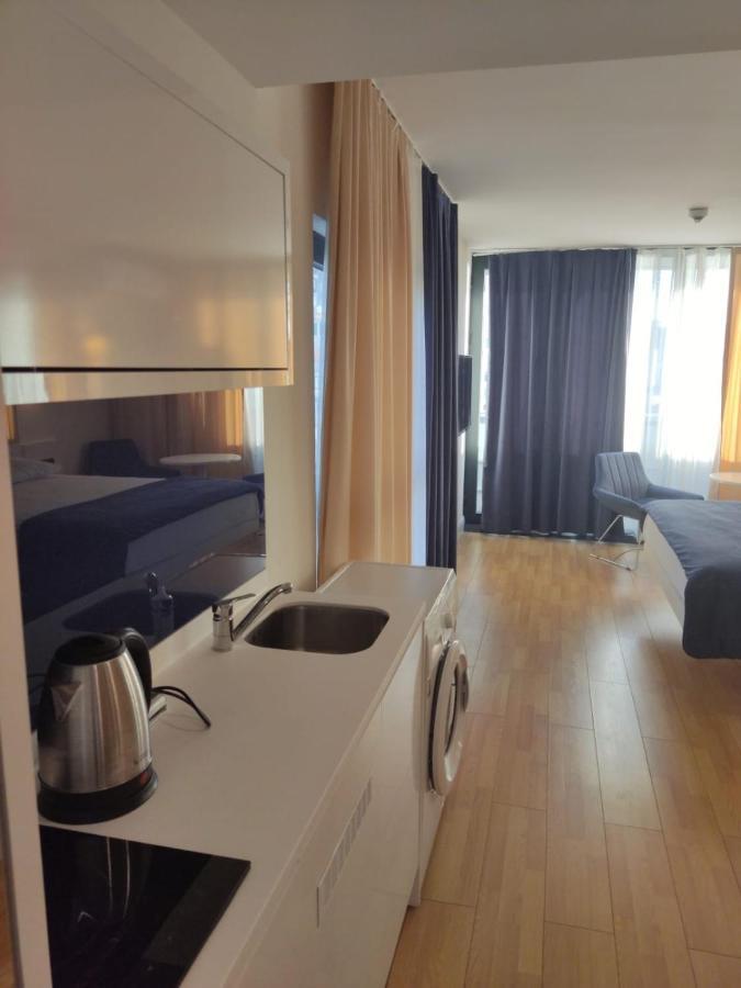 באטומי Orbi Twin Tower Apartement מראה חיצוני תמונה